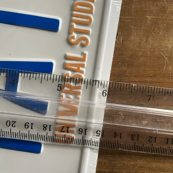 Universal Studios Back to the Future License Plate Decor - Picture 5 of 5